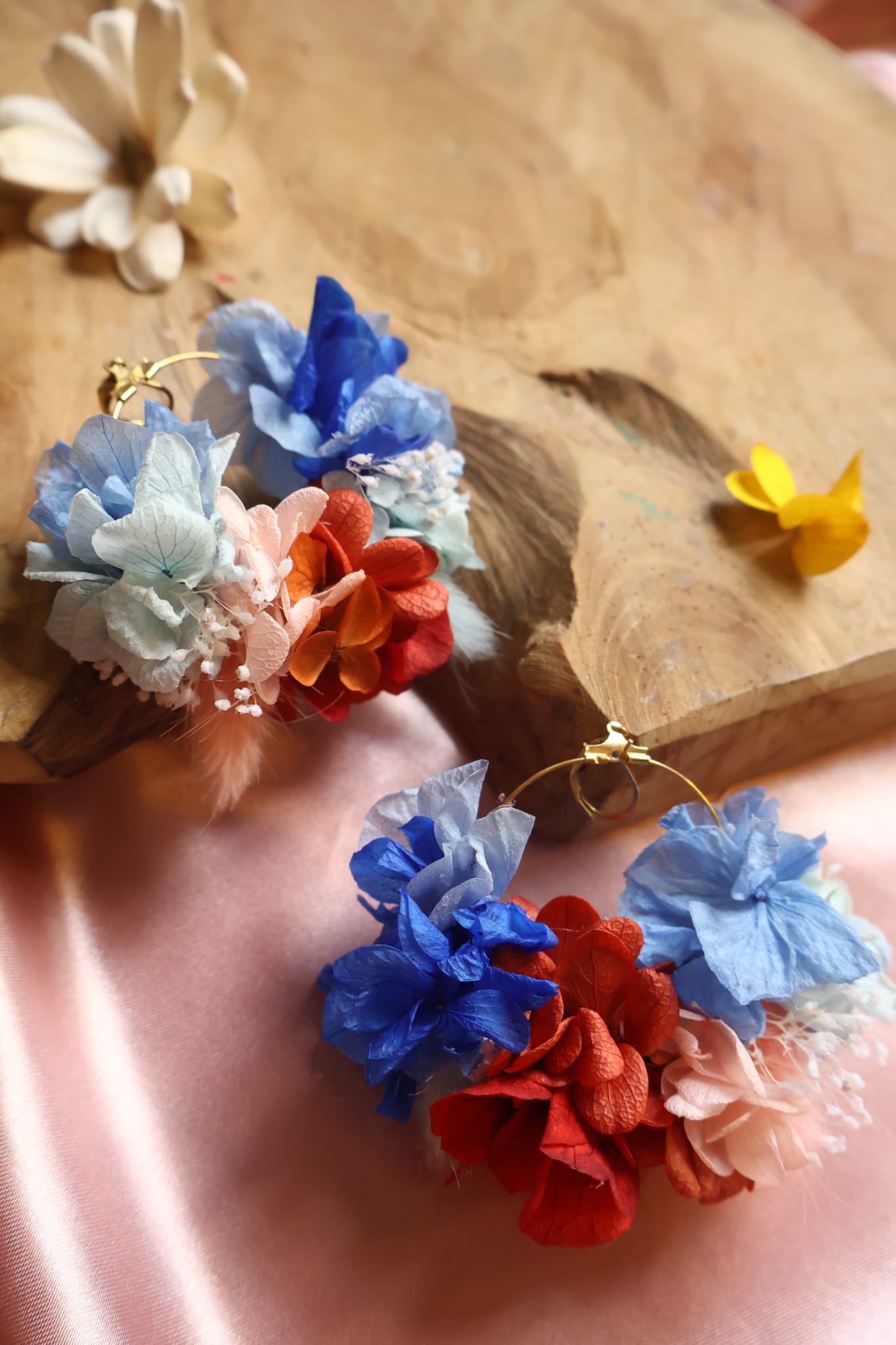 JARDIN | Preserved Floral Earrings