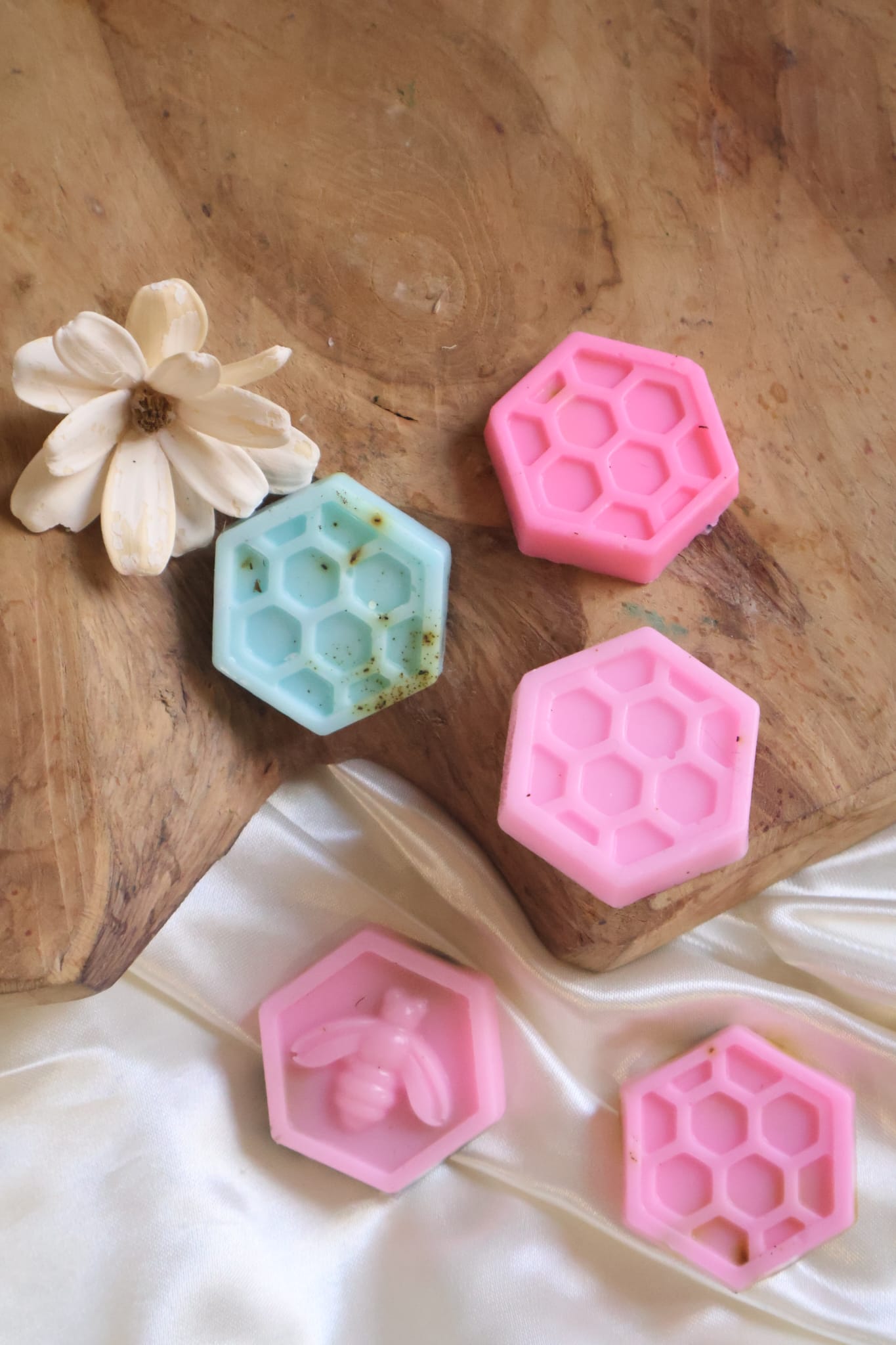 Botanical Handmade soap Workshop (Melt and pour soap) | Private