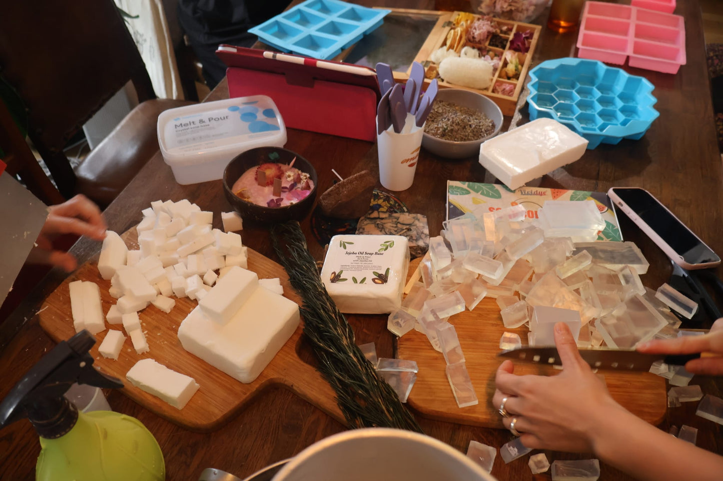 Botanical Handmade soap Workshop (Melt and pour soap) | Private