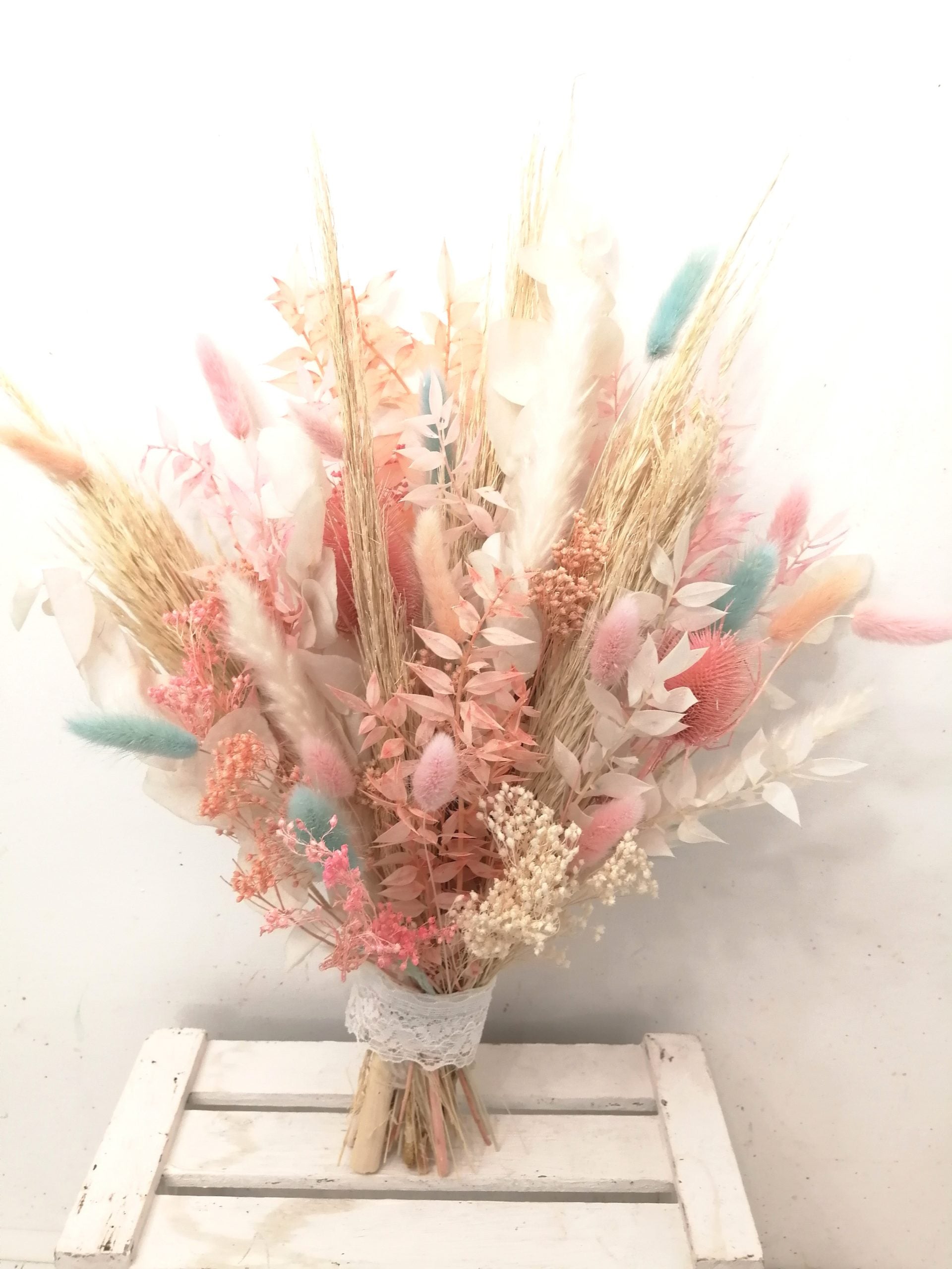Brautstrauß in Bonbon-Pastellfarben – Kimiko Craft