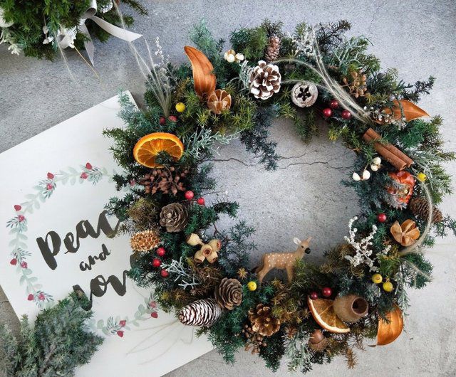 Create Your Dried Flower Christmas Wreath Workshop | Private