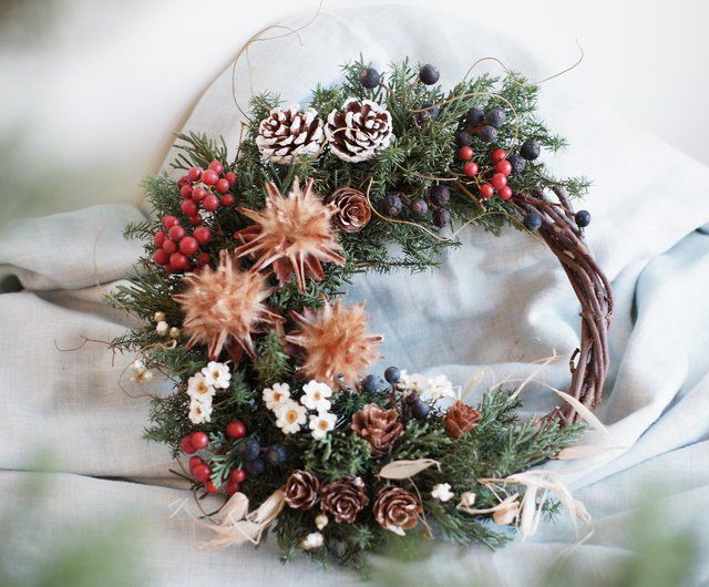 Create Your Dried Flower Christmas Wreath Workshop | Private