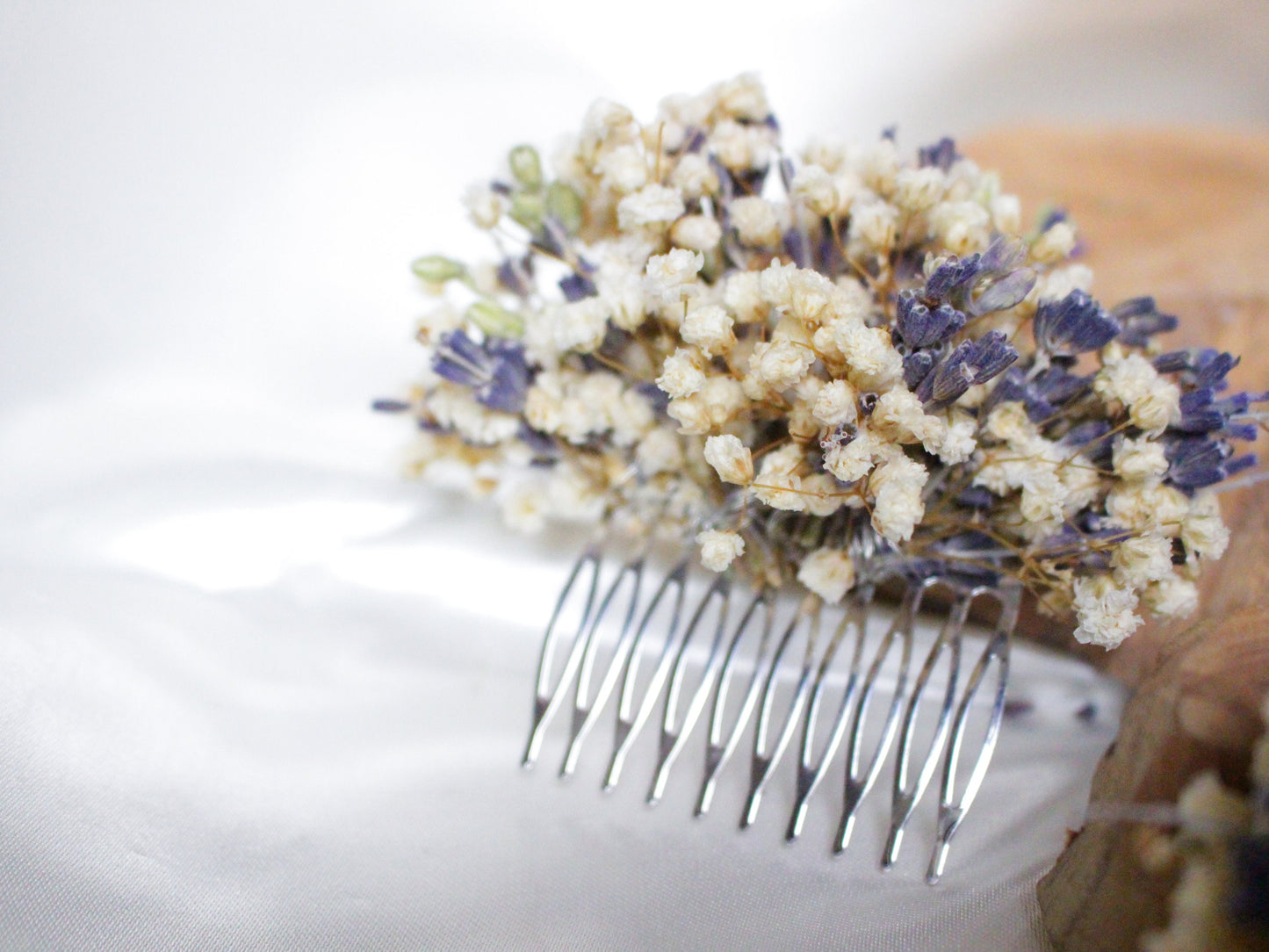 LAVENDER Hochzeitshaarkamm für die Braut, Peigne de mariee en Lavender couleur