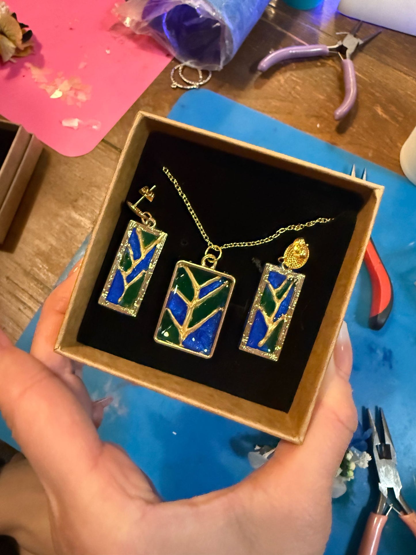 Luminous Stained Glass Jewelry | Public Workshop