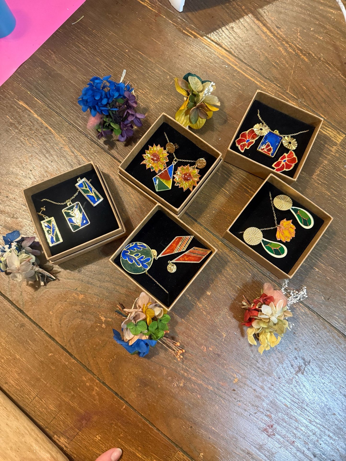 Luminous Stained Glass Jewelry | Public Workshop