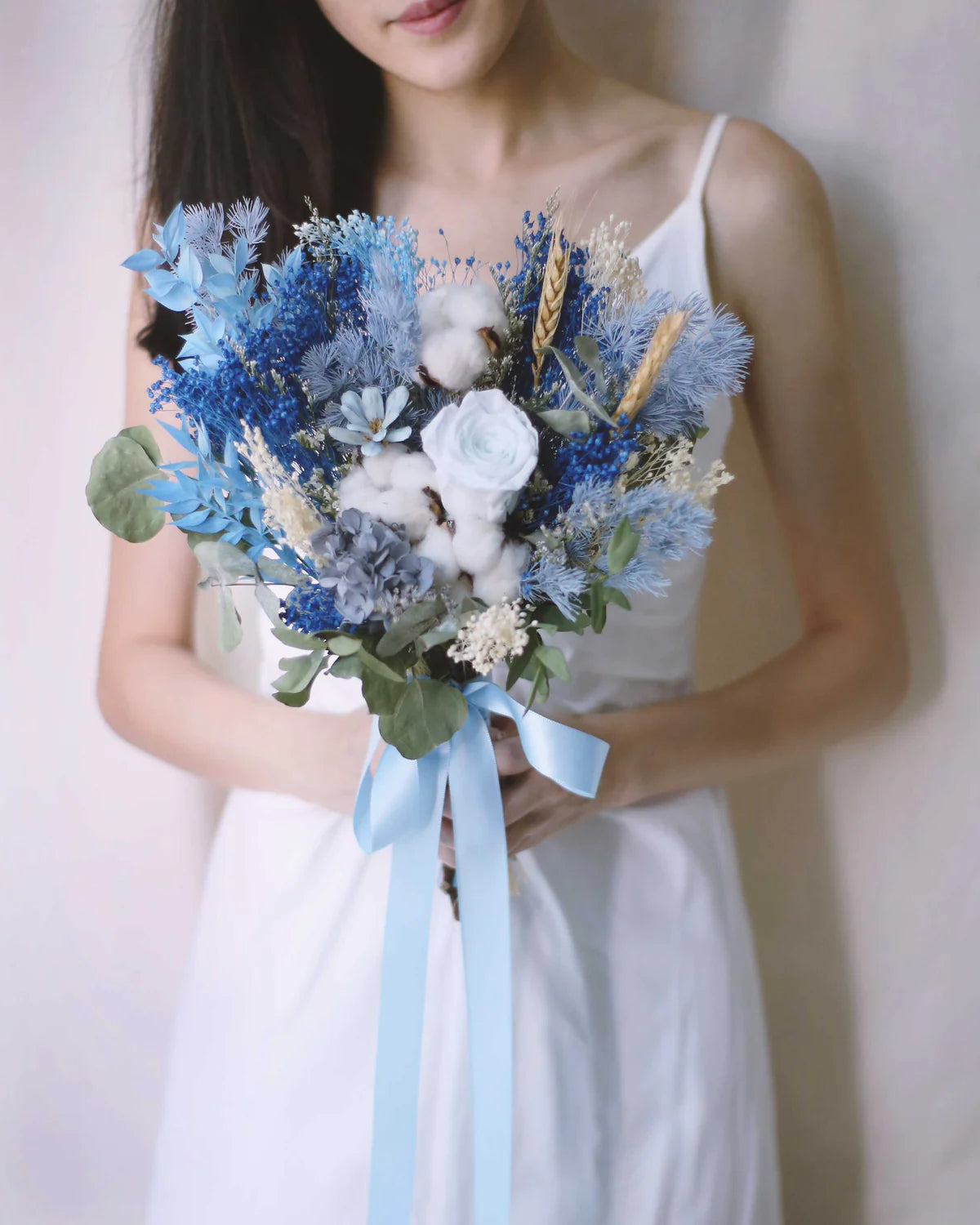 Bouquet de mariée bleu éternel