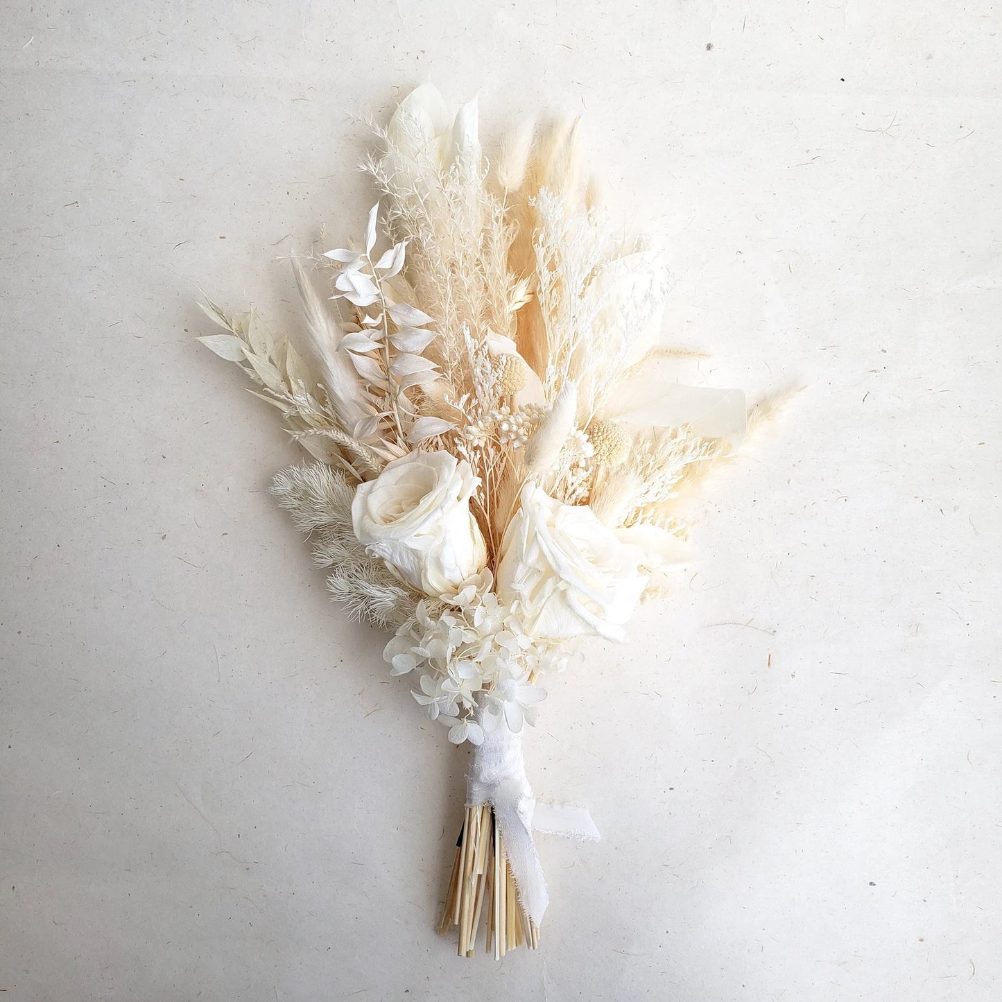 White Dried Flower Bouquet, Ivory Wedding Bouquet, Wedding Flower Arrangement, Interior Decoration