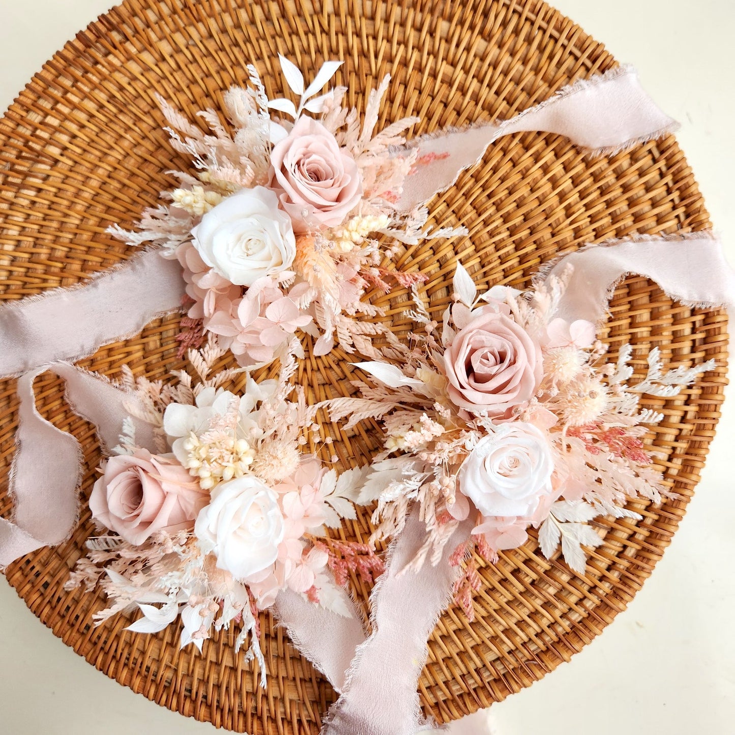 PINKIE | Dried Flower Bouquet